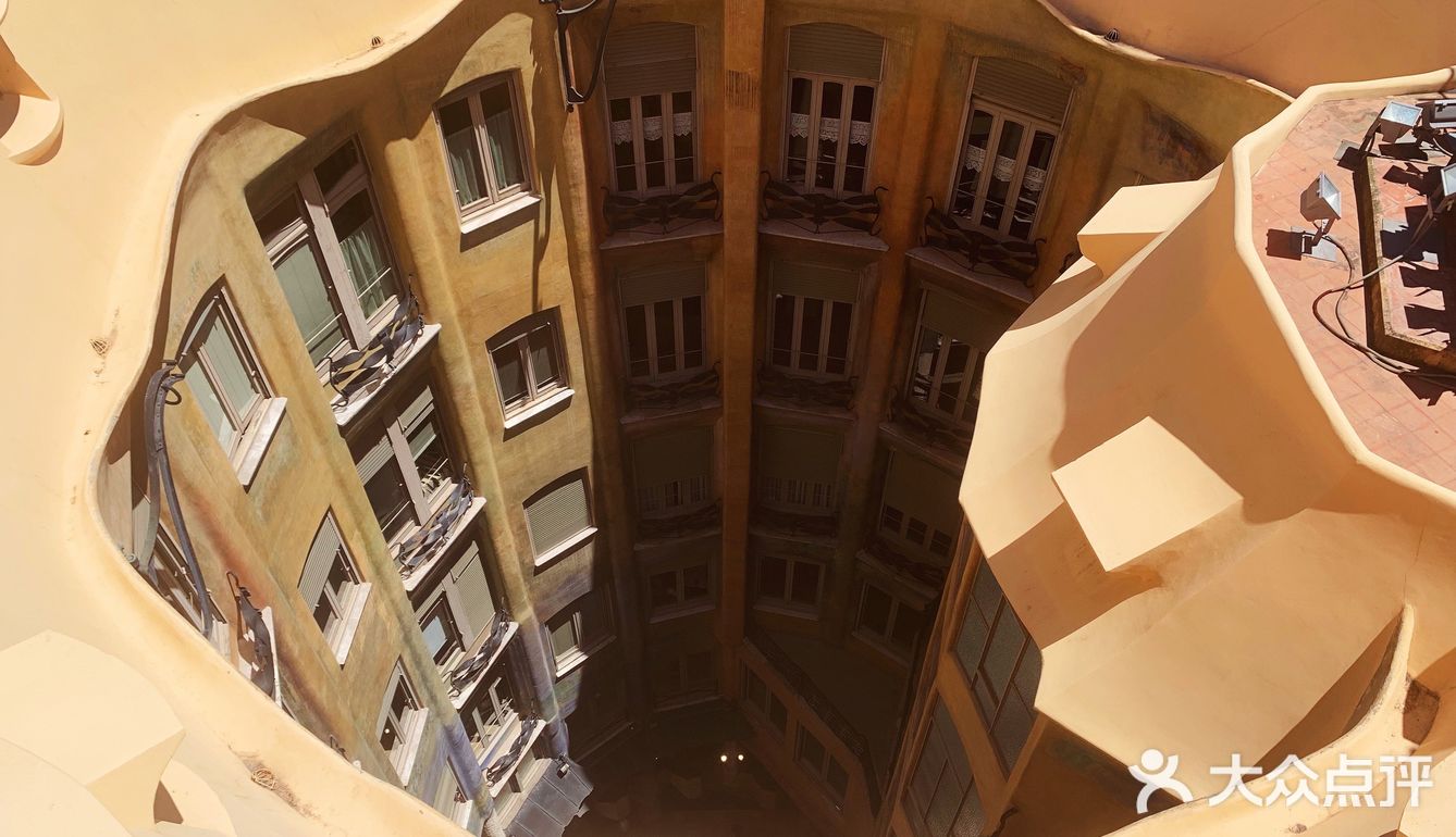 巴塞罗那必打卡景点推荐