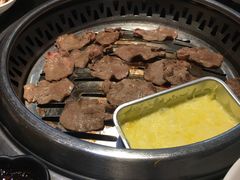 -木槿花韩式炭烤·熟成肉工坊(孙文东路店)
