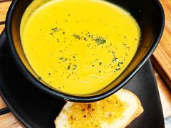 南瓜汤-LENBACH兰巴赫西餐啤酒坊(水璟唐店)