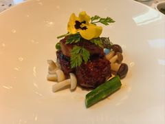 芦笋珍菌煎澳洲牛肉-广州文华东方酒店·江-由辉师傅主理