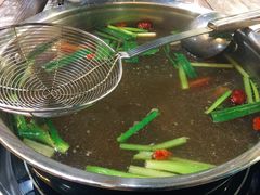 清汤火锅底-刘少华贵州小黄牛·鲜牛肉火锅(总店)