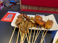 -串王阿三烧烤·小龙虾·烤鱼(拱墅胜利河美食街店)
