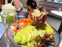 牛油果烟熏三文鱼沙拉-BE BRIGHT KITCHEN(正佳广场店)