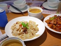 -顺风汤馆·广府粤菜(江宸天街店)