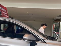 -上海和裕一汽丰田4S店(七宝店)