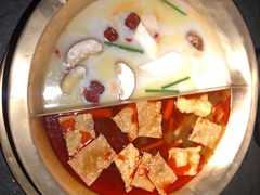 -九鼎轩脆毛肚火锅(南京东路店)