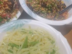-花鸟鱼私家小厨·川菜(文殊院店)