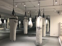 -EFL巴西柔术·综合格斗·泰拳·少儿体能训练(虹桥德必馆)