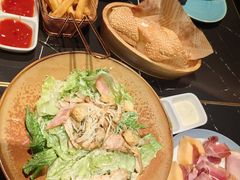 -DEEP·深美式餐吧(五棵松华熙LIVE店)