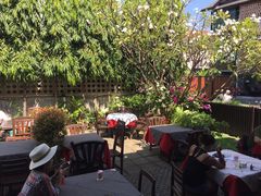 -Dash Teak House