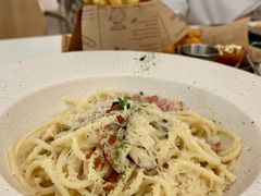 -露露家咖啡店