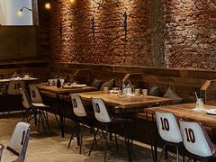 大堂-Vanilla Specialty Coffee(八大关店)