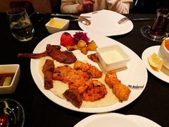 -Efes Turkish & Mediterranean Cuisine 艾菲斯餐厅(陆家嘴店)