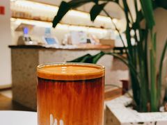 -Line 咖啡(石厦花园店)