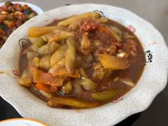 -山城家常菜铁锅炖鱼