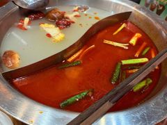 -黔哆哆地摊酸汤火锅(清湖店)