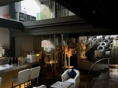 -穹六人间 people 6(岳阳路店)