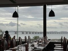 -V Bar海景扒房(北海湾惠龙万达嘉华酒店)