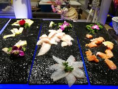 -亚马逊环球美食百汇(新城吾悦广场店)