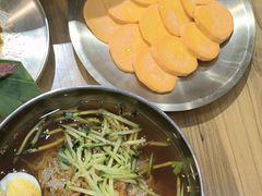 -青瓦餐厅·生鱼片·韩园烤肉(西塔店)