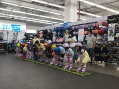 -迪卡侬(观山店)