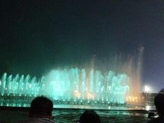 -东港音乐喷泉广场
