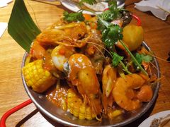 手抓海鲜冬阴功味-仓库南洋海鲜小排档(柳河路店)