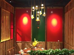 包厢-老滇山寨•云南特色菜•地方菜•民族风情歌舞表演(金碧店)