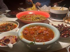 -初蓉丨遇见新川菜(亲贤街荣耀店)