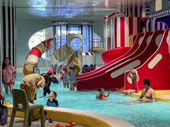 -涨巢·潮玩水疗局