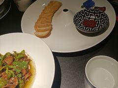 -凤凰湘语·海派湘菜(浦东旗舰店)