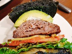 牛油果和牛堡-拉亚汉堡经典餐厅(商城路店)
