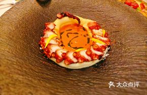 Charcoal-Grilled Squid with Mashed Potatoes
