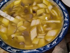 营养菌菇汤-王四酒家苏帮菜馆(观前店)