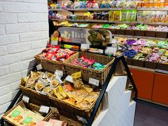 -来伊份(香积寺路店)