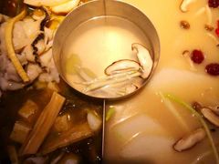 -新辣道鱼火锅(上地华联店)