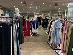 -文艺复兴百货(米兰大教堂广场店)