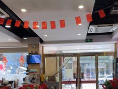 -江城燕子大排档(江汉路步行街店)