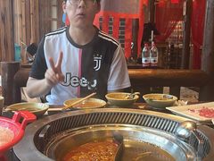 -唇辣号重庆老火锅(燕郊鑫乐汇店)