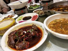 -鑫巴蜀小镇 · 水煮鱼专研店(玉桥店)