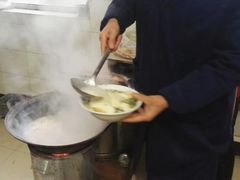 -老鳯府豆花泡馍(第五大道店)