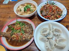 -老三样·美食研究中心(世贸路店)