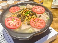 -乡土特色.冷锅鱼.牦牛肉汤锅