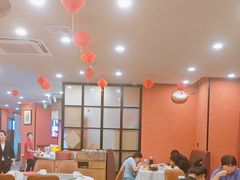 -鑫巴蜀小镇 · 水煮鱼专研店(玉桥店)