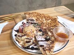 鲜果雪糕巧克力可丽饼-GOTLOT COFFEE&KITCHEN角落厨房NOOK店