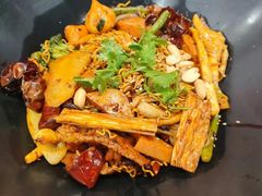-醉人椒麻辣香锅(王府井喜悦店)