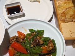 -关东小磨东北菜(漕河泾印象城店)