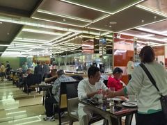 -大中华希尔顿酒店-念自助餐·嗨啤·小龙虾