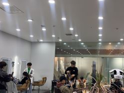 点击看大图 -藤野造型烫染·漂发