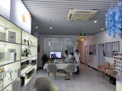 -黎蓓露·徒手骨雕蛋白抗衰·调肤管理